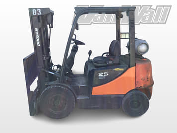 Main image Doosan G25P-5