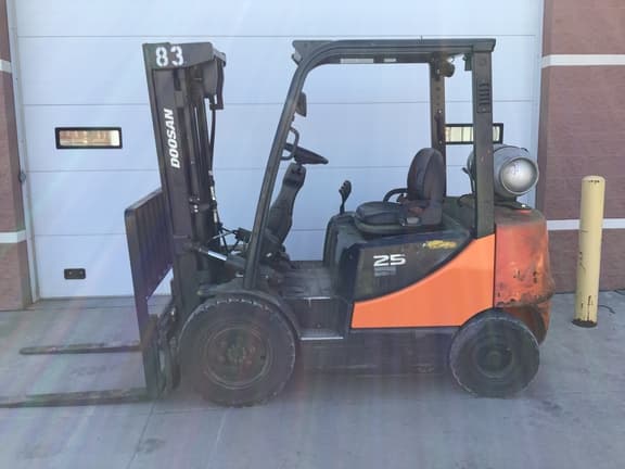Image of Doosan G25P-5 equipment image 1