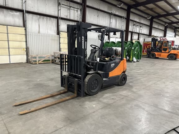 Image of  Doosan G25P-5 equipment image 2