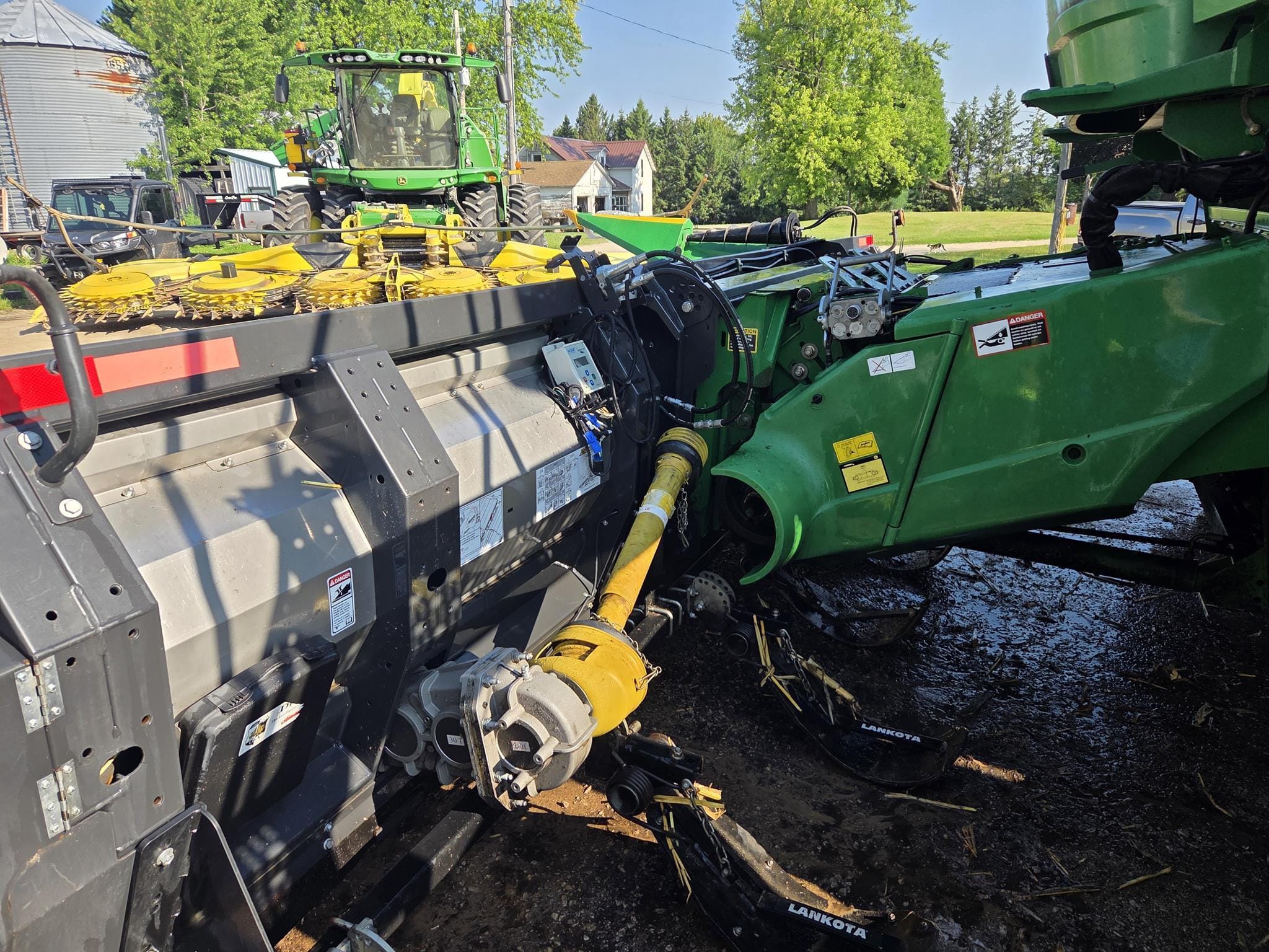 2016 Drago 830GT Equipment Image0