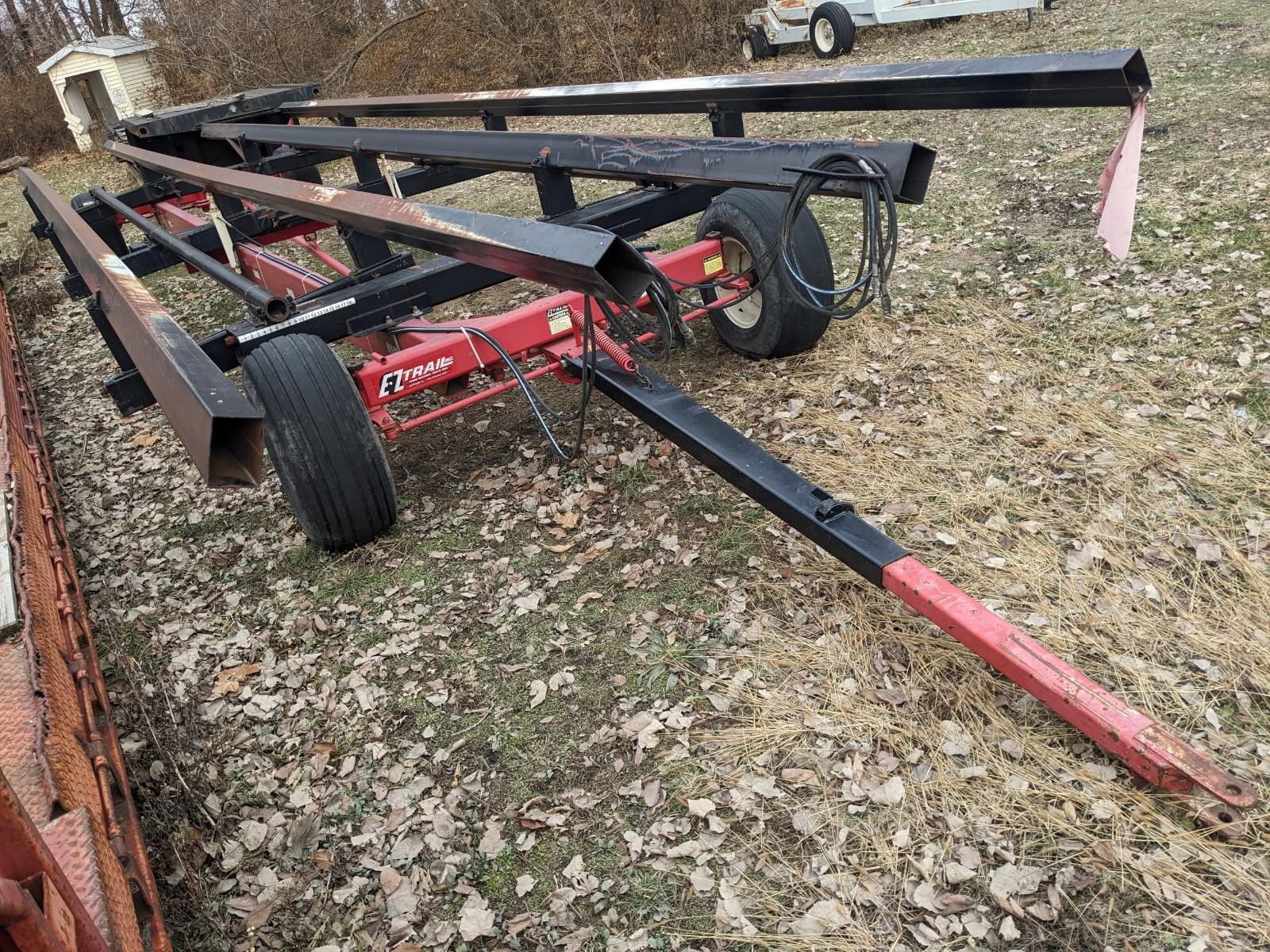 2016 E-Z Trail Undetermined Equipment Image0