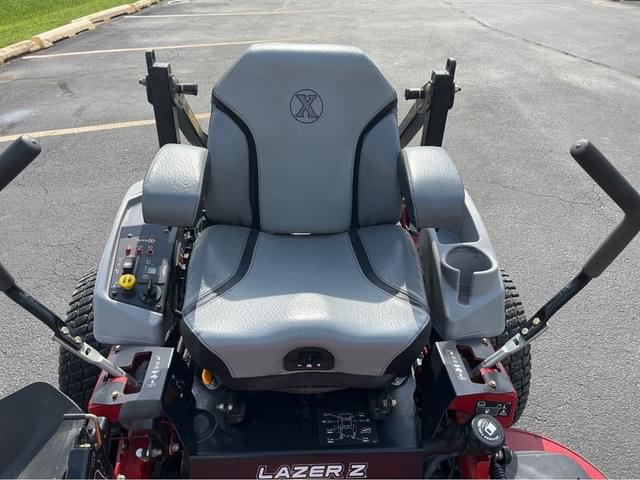 Image of Exmark Lazer Z equipment image 4