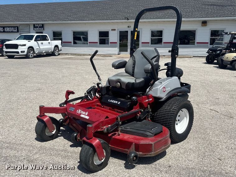 2016 Exmark Lazer Z Equipment Image0