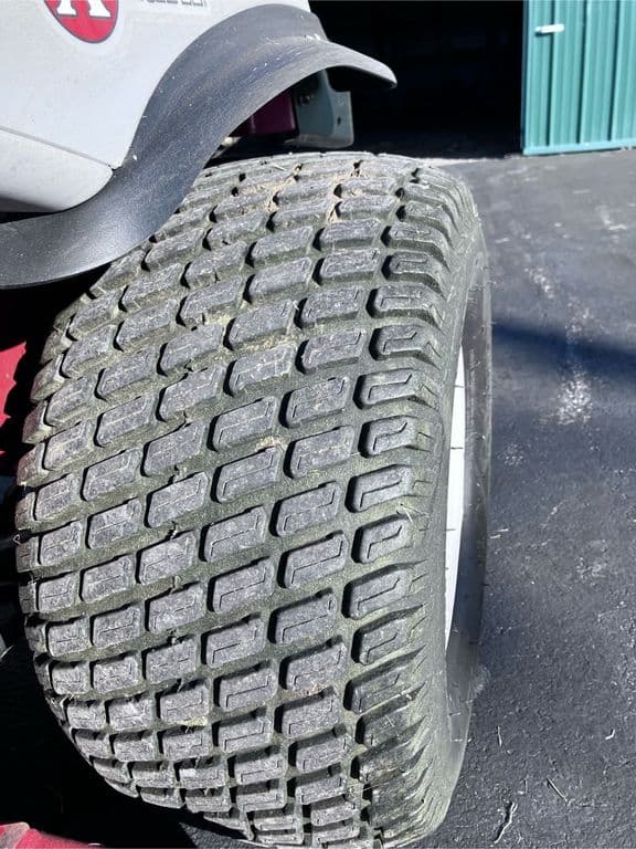 Image of Exmark LZ801GKA606B equipment image 2