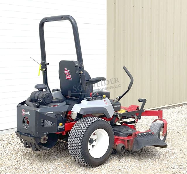 Image of Exmark Radius equipment image 4