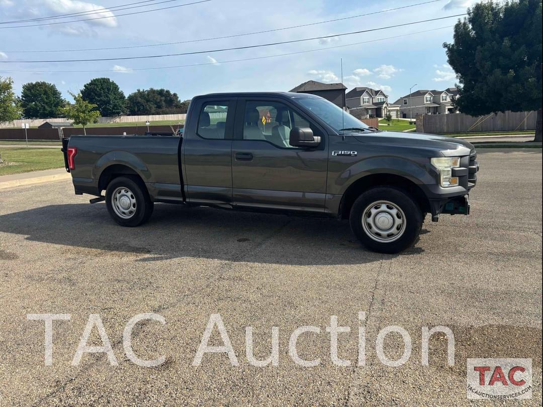Image of Ford F-150 Primary image