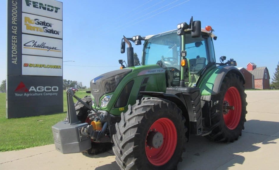 Main image Fendt 716 Vario