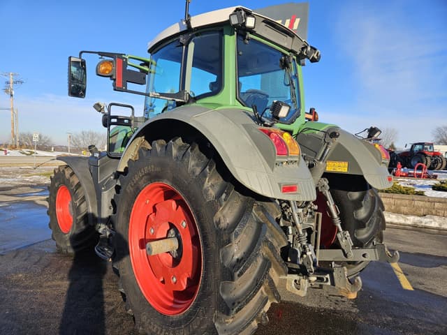 Image of Fendt 828 Vario equipment image 3