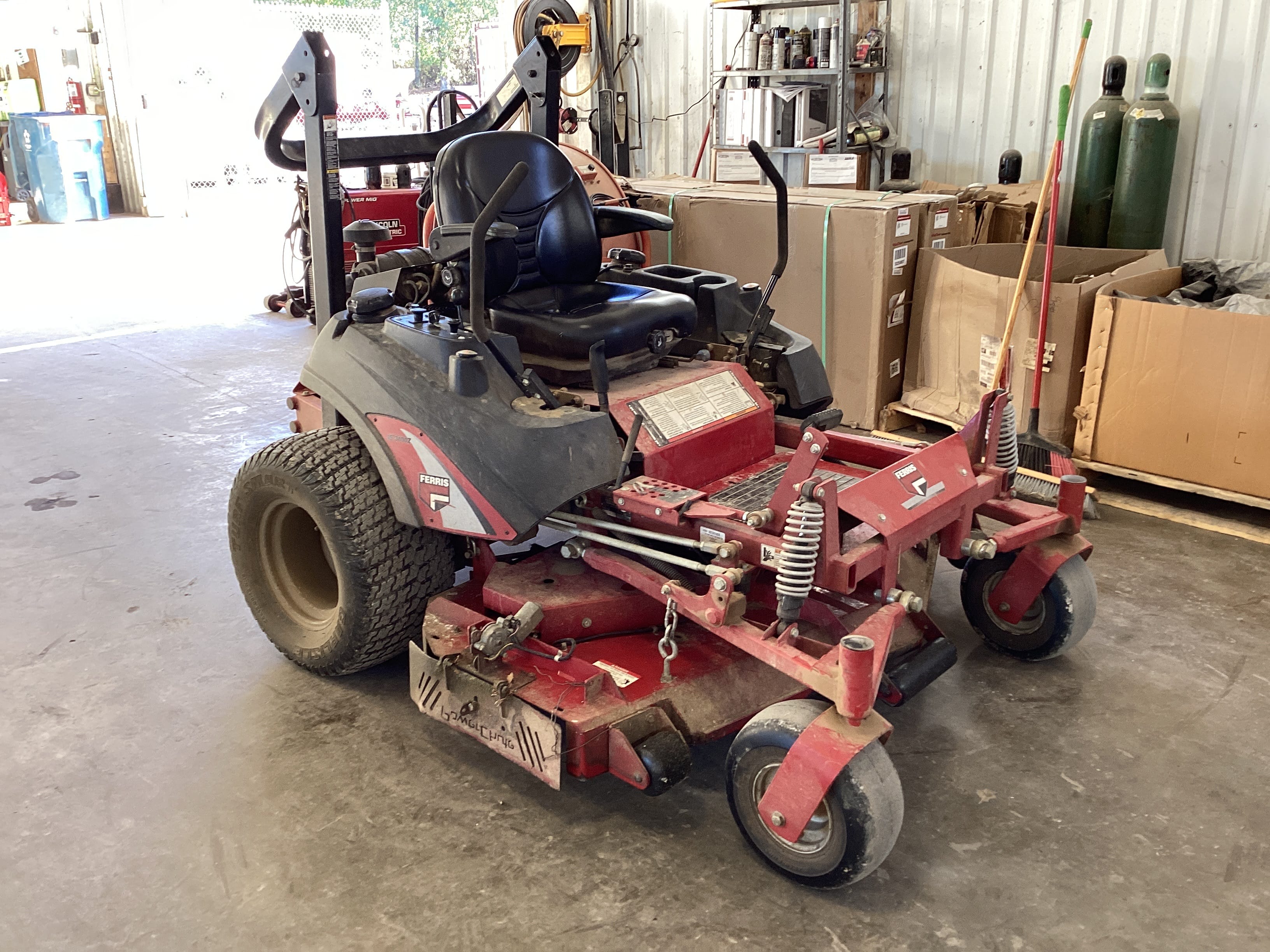 2016 Ferris IS3100Z Equipment Image0