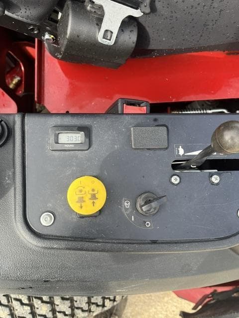Image of Ferris IS3200Z equipment image 4