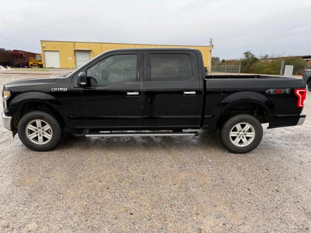 2017 Ford F-150 Equipment Image0