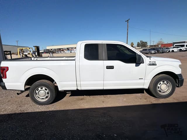 Image of Ford F-150 equipment image 3