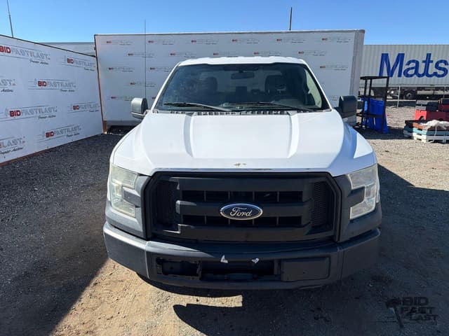 Image of Ford F-150 equipment image 1