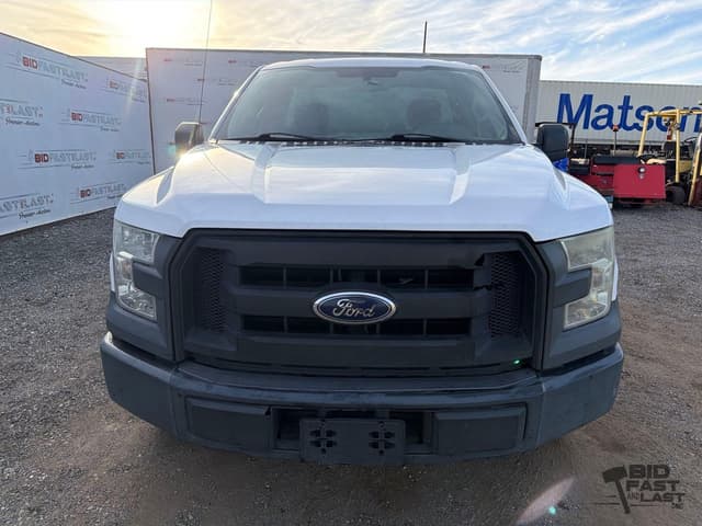 Image of Ford F-150 equipment image 1