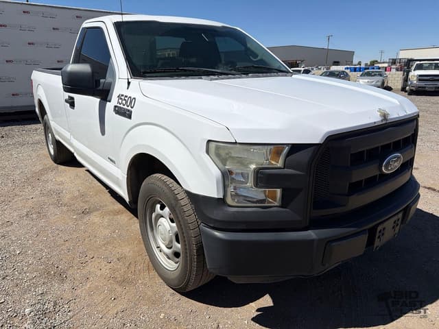 Image of Ford F-150 equipment image 2