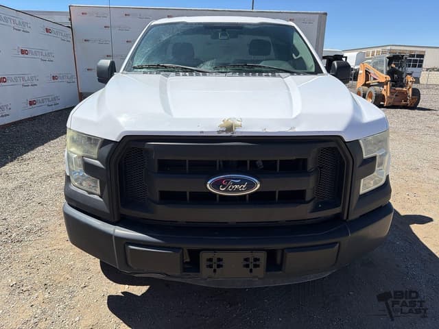 Image of Ford F-150 equipment image 1