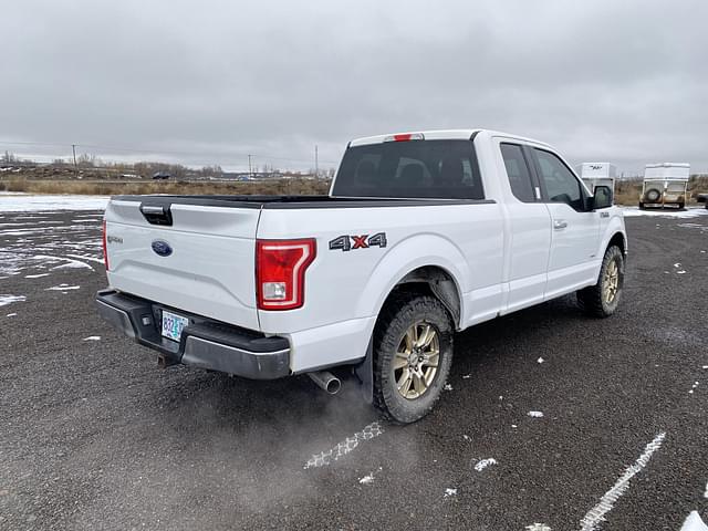 Image of Ford F-150 equipment image 4