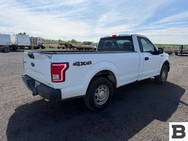 Image of Ford F-150 equipment image 4