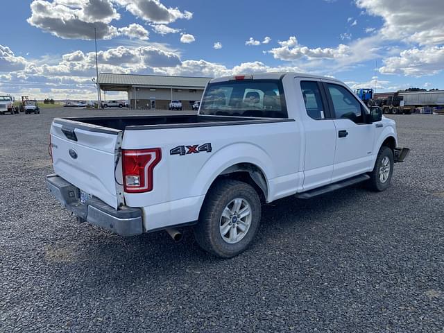 Image of Ford F-150 equipment image 4