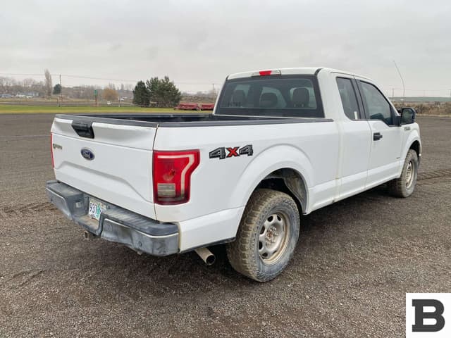 Image of Ford F-150 equipment image 4