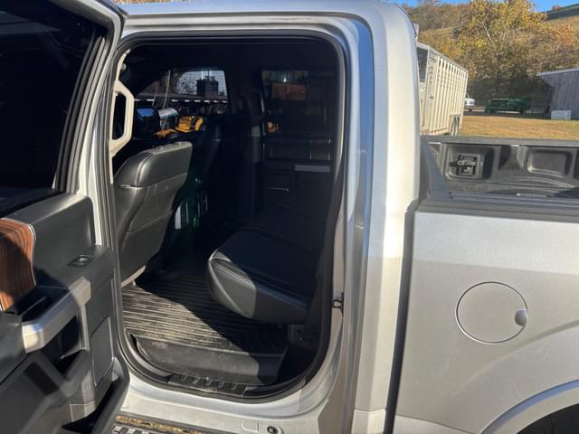 Image of Ford F-150 equipment image 4