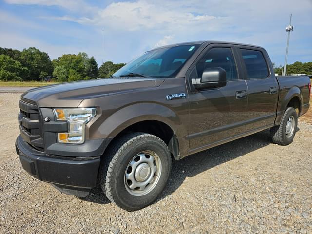 Image of Ford F-150 equipment image 2