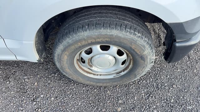 Image of Ford F-150 equipment image 4