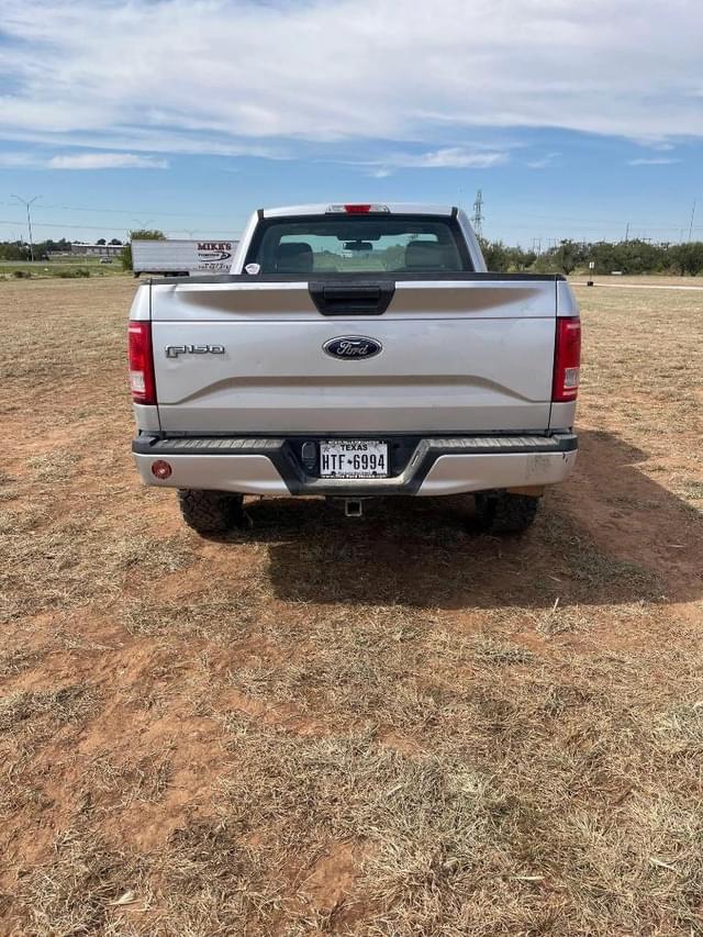 Image of Ford F-150 equipment image 3