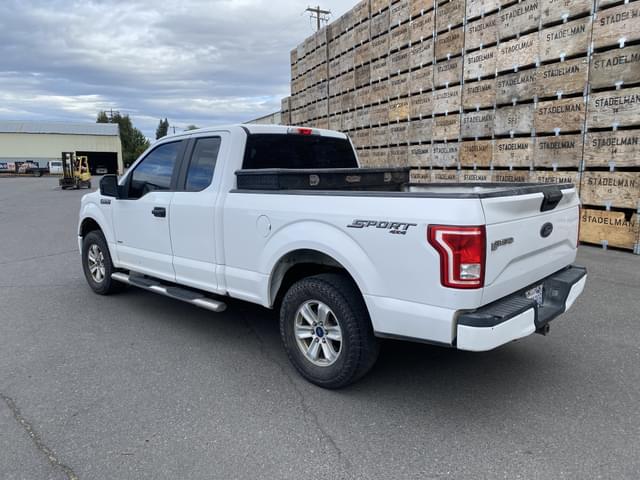 Image of Ford F-150 equipment image 3
