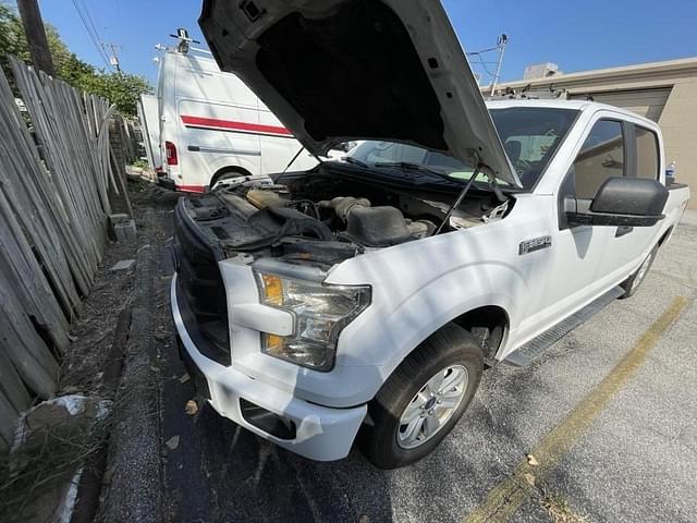 Image of Ford F-150 equipment image 1