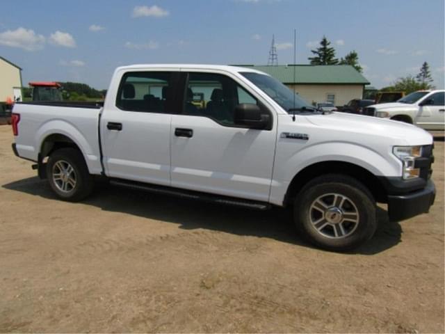 Image of Ford F-150 equipment image 3