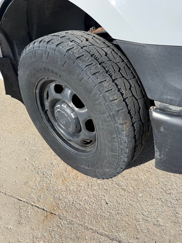 Image of Ford F-150 equipment image 4