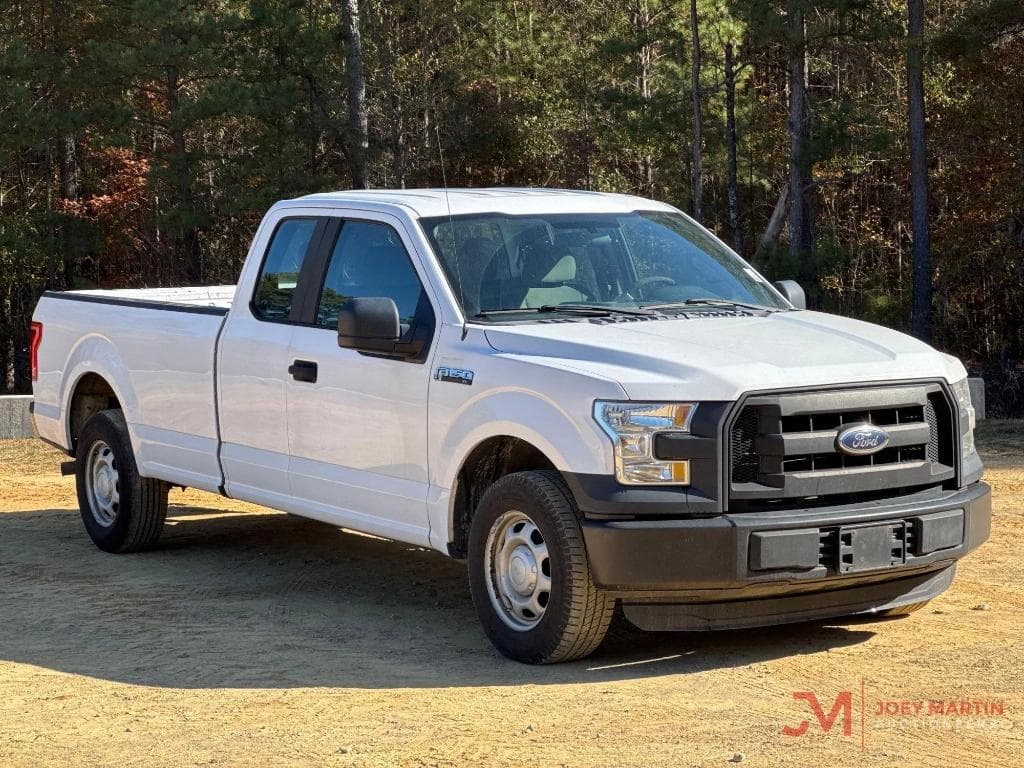 Image of Ford F-150 Primary image