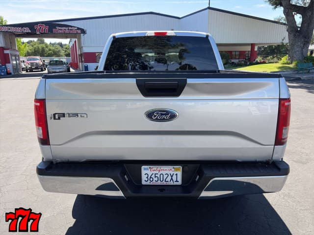 Image of Ford F-150 equipment image 4