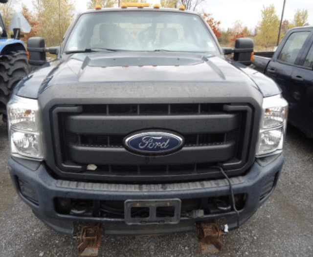 Image of Ford F-250 equipment image 4