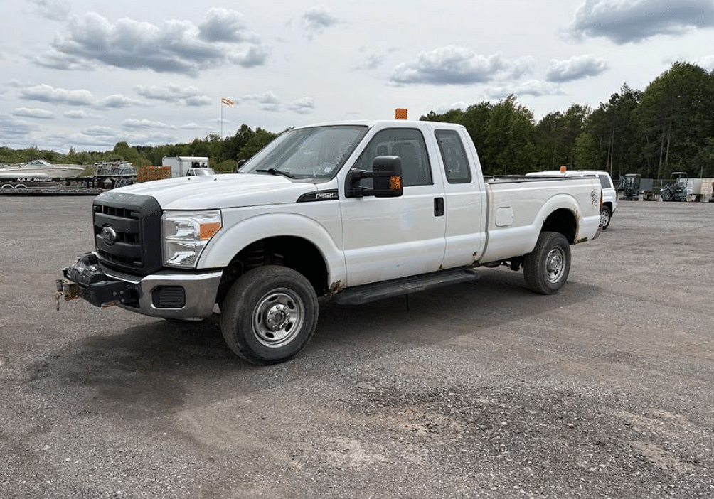 Image of Ford F-250 Primary image