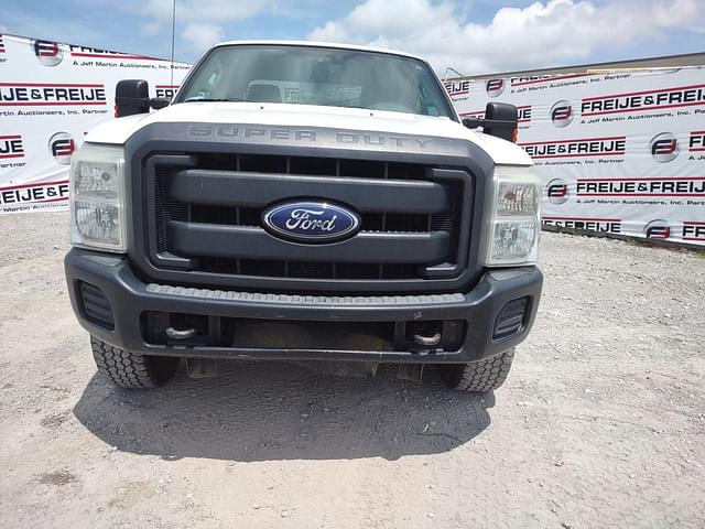 Image of Ford F-250 equipment image 1