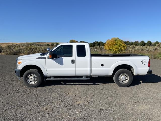 Image of Ford F-250 equipment image 2