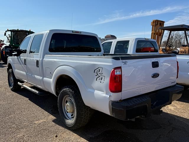 Image of Ford F-250 equipment image 4