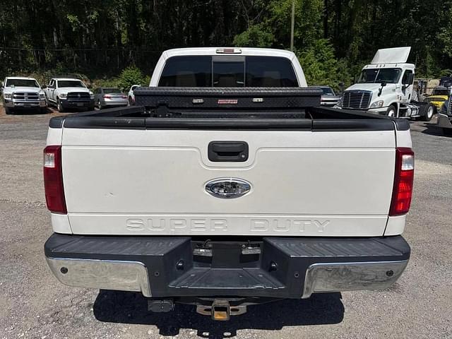 Image of Ford F-250 equipment image 3