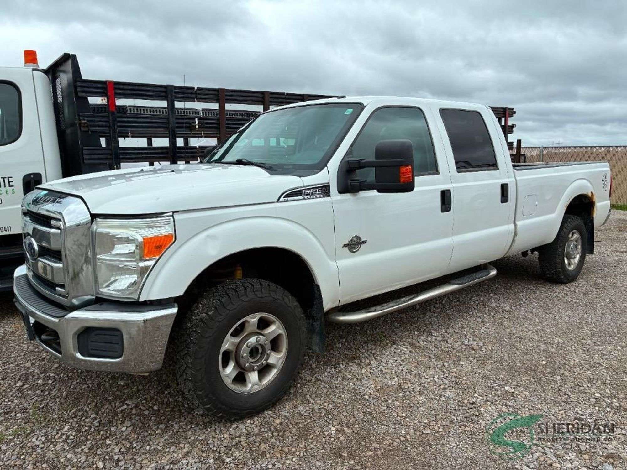 2016 Ford F-250 Equipment Image0