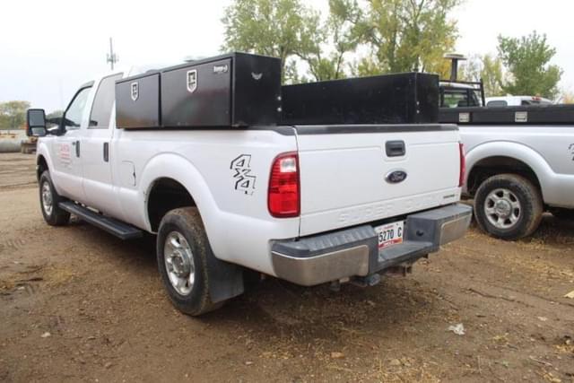 Image of Ford F-250 equipment image 3