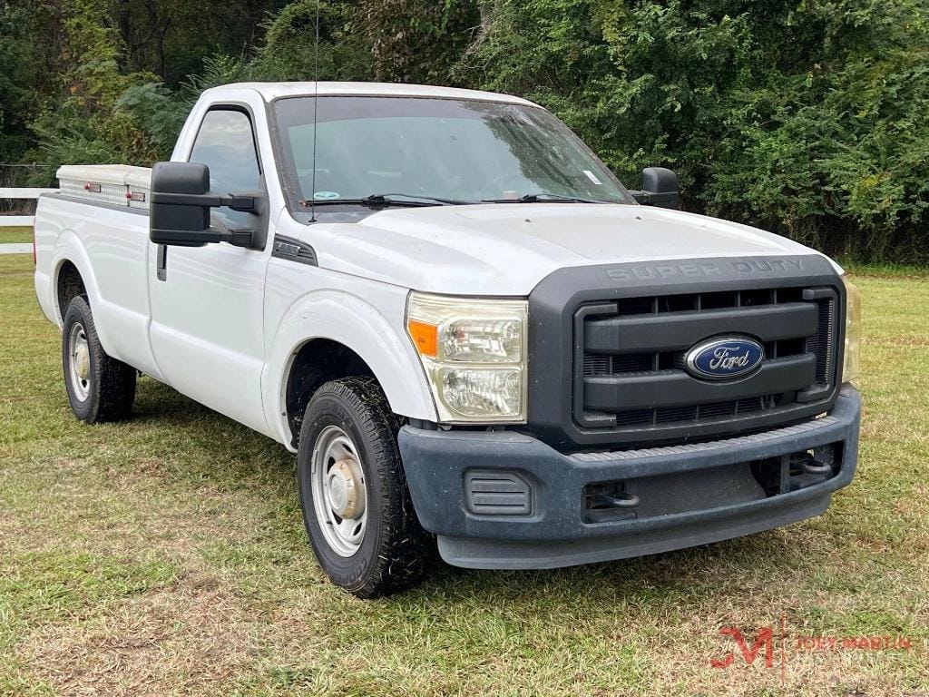 2016 Ford F-250 Equipment Image0