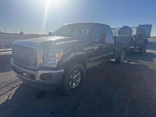 Image of Ford F-250 equipment image 1