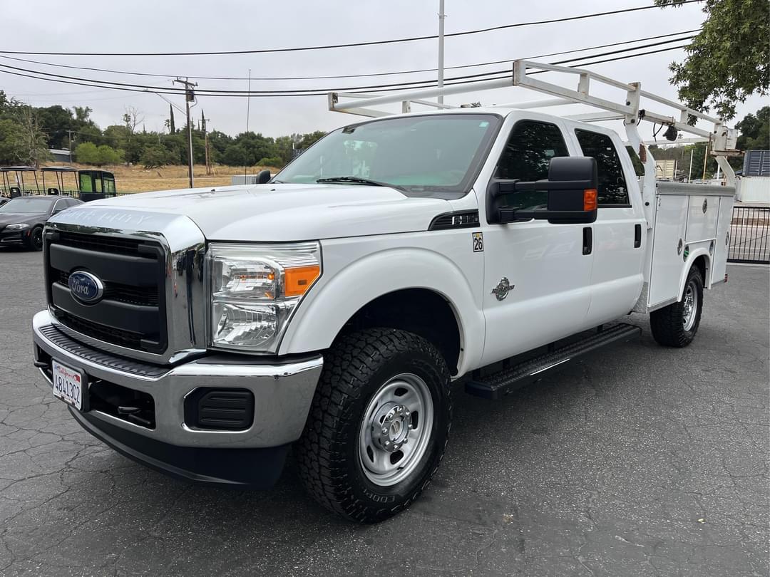 Image of Ford F-350 Primary image