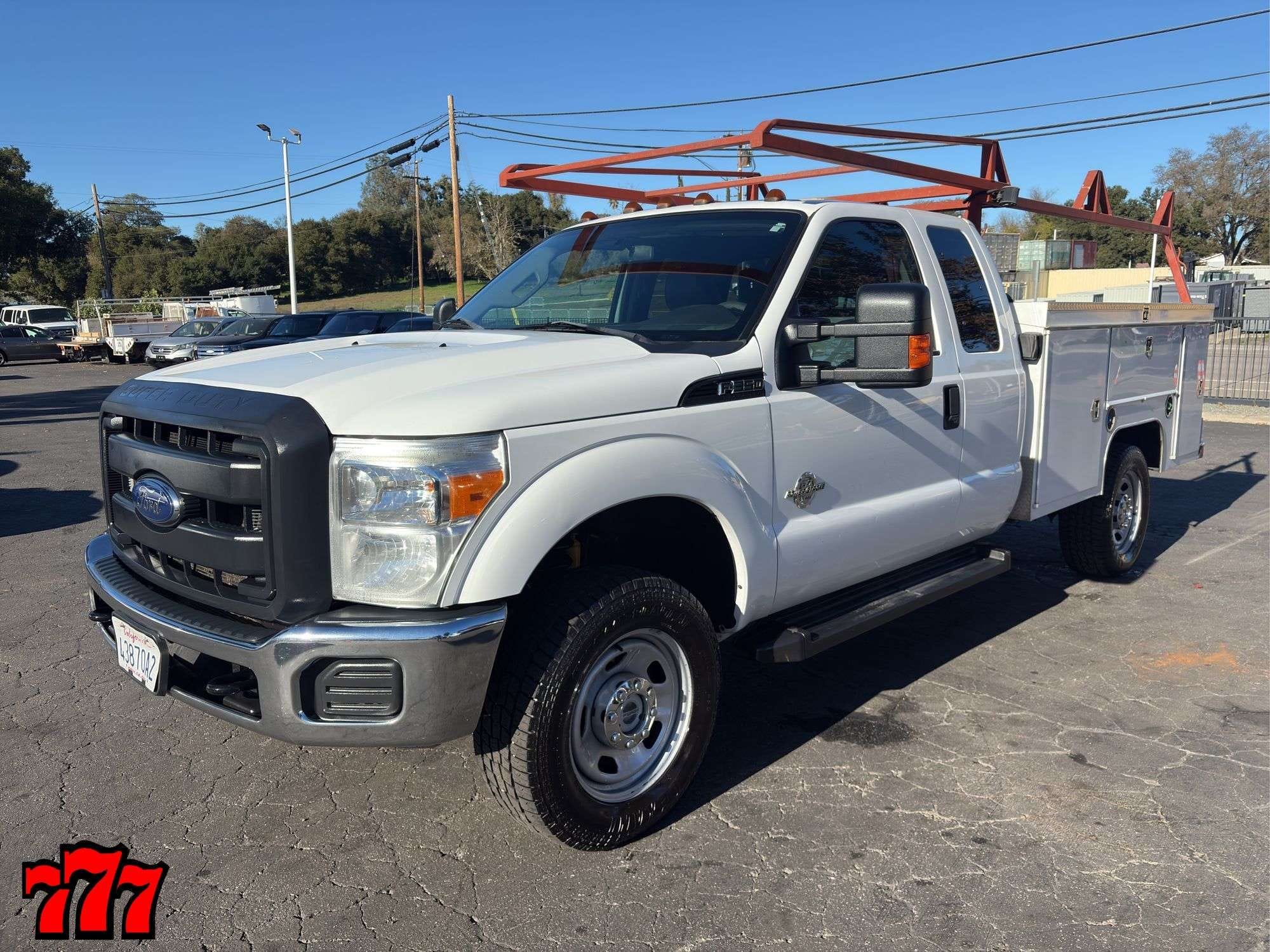 2016 Ford F-350 Equipment Image0