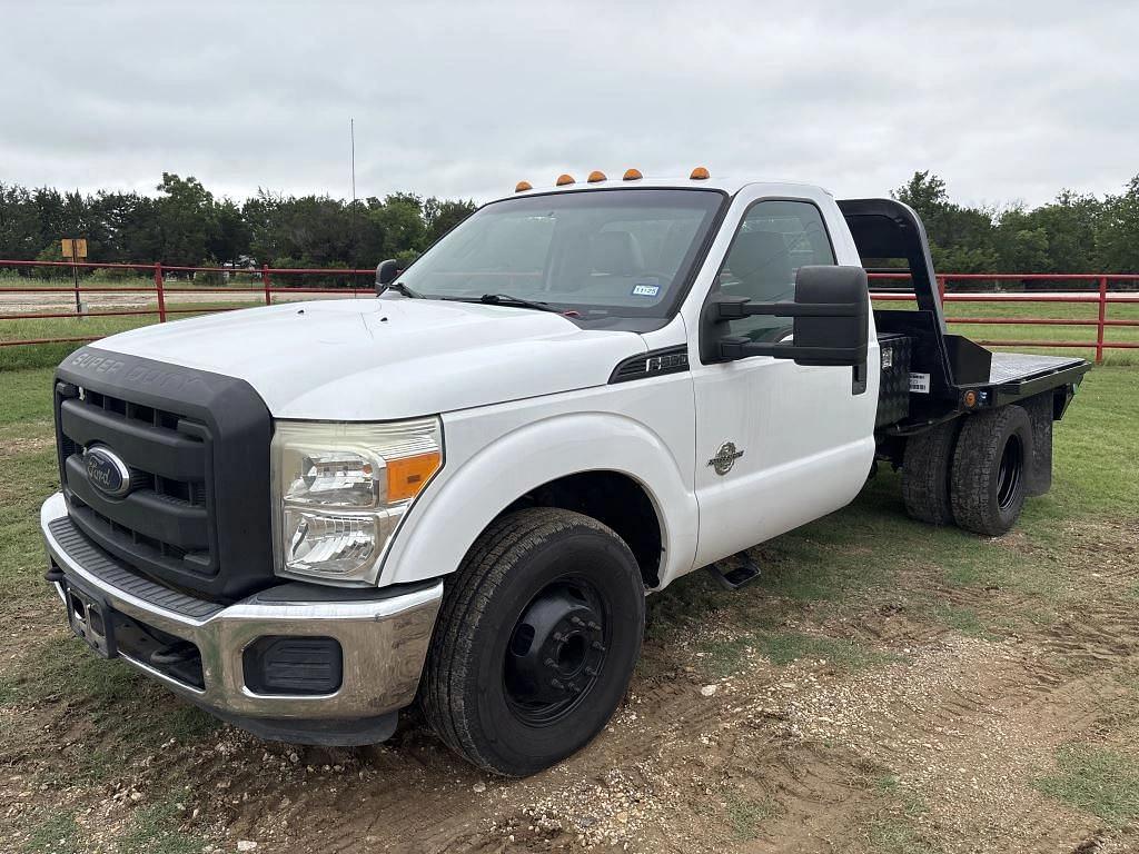 Image of Ford F-350 Primary image