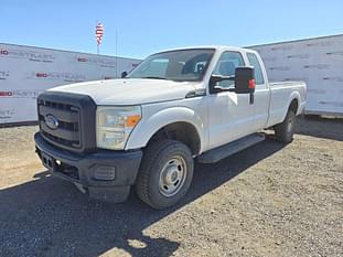 2016 Ford F-350 Equipment Image0