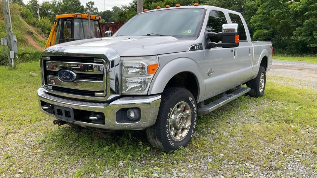 Image of Ford F-350 Primary image