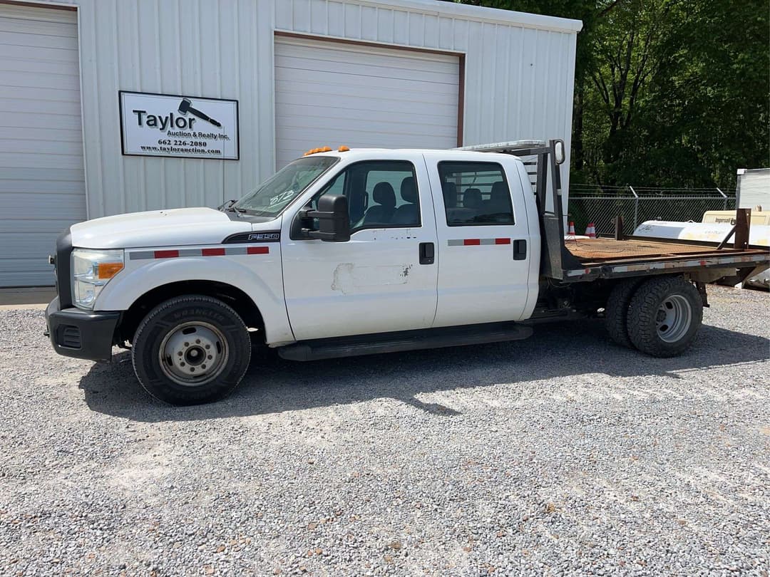 Image of Ford F-350 Primary image